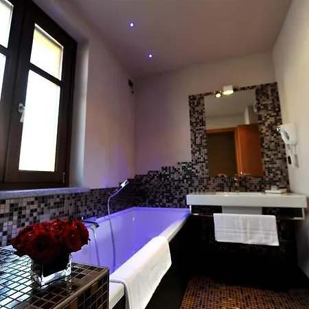 La Via Del Sale Hotel apartamentowy *